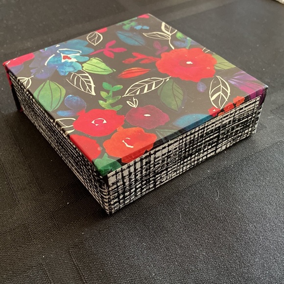 ⚜️Beautiful Pier 1 Floral Memo Not Cube! NWT! - Picture 6 of 8